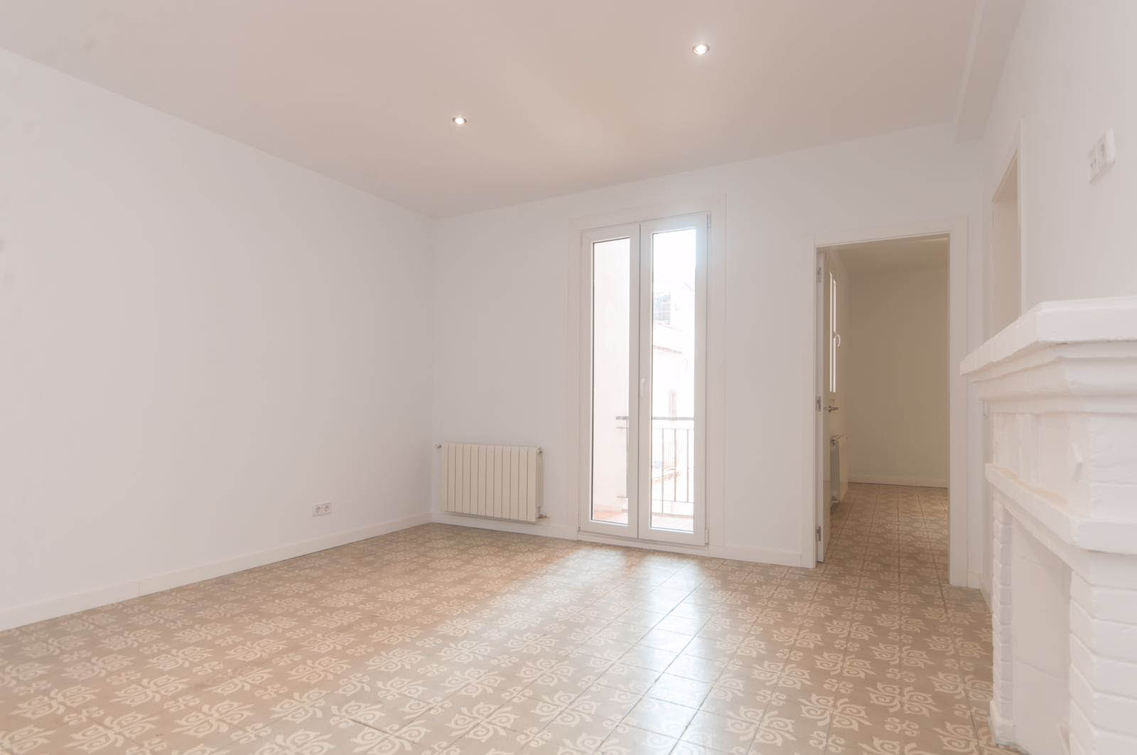 Construcciones Zafiro · Reformas integrales de viviendas, locales, baños...